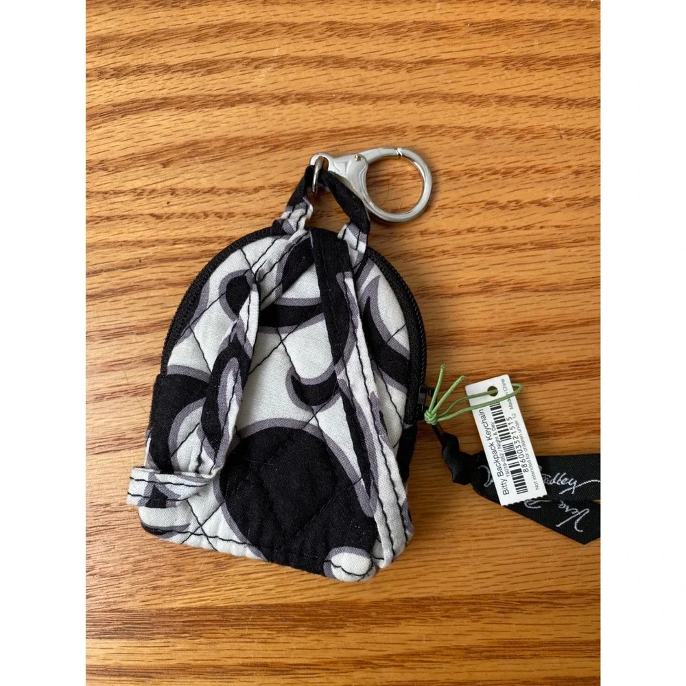 🆕 Vera Bradley Quilted Bitty Backpack Keychain in Night and Day Print